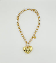 Load image into Gallery viewer, Big Heart Necklace
