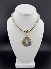 Load image into Gallery viewer, Angel De La Guarda Medallion in Metalic Beads Chain