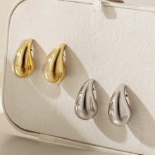 Load image into Gallery viewer, Water Drop Earrings