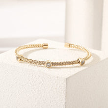 Load image into Gallery viewer, Strand Wire Open Bracelet
