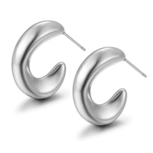 Load image into Gallery viewer, C-Shaped Earrings