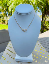 Load image into Gallery viewer, Stainless Steel Nacre Connector Necklace