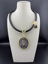 Load image into Gallery viewer, Virgen Milagrosa FKD Medallion
