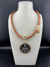 Load image into Gallery viewer, Corazon De Jesus FKD Medallion
